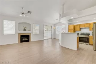 Photo #2: 2789627 Listing 