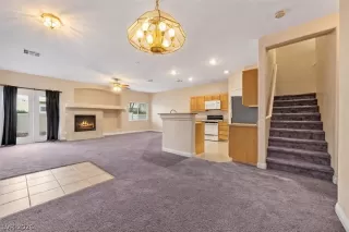 Photo #2: 2789698 Listing
