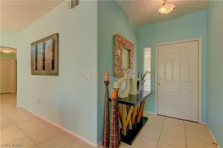 Photo #5: 2789710 Listing 