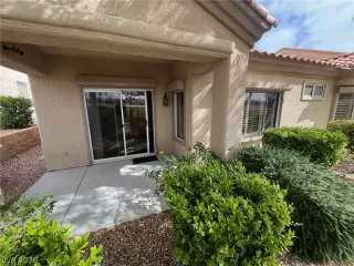 Photo #2: 2789723 Listing