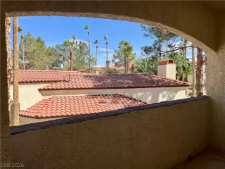 Photo #6: 2789743 Listing