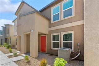 Photo #4: 2789867 Listing