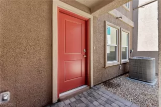Photo #5: 2789867 Listing