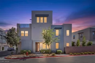 Photo #1: 2789916 Listing