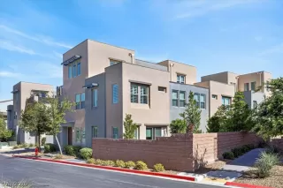 Photo #3: 2789916 Listing