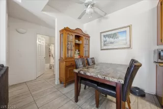 Photo #4: 2789956 Listing