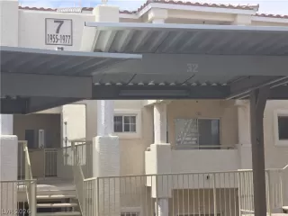 Photo #5: 2790002 Listing 
