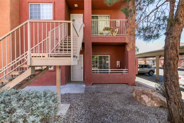 MLS: 2790022 Condo For Sale