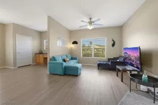 Photo #3: 2790058 Listing 