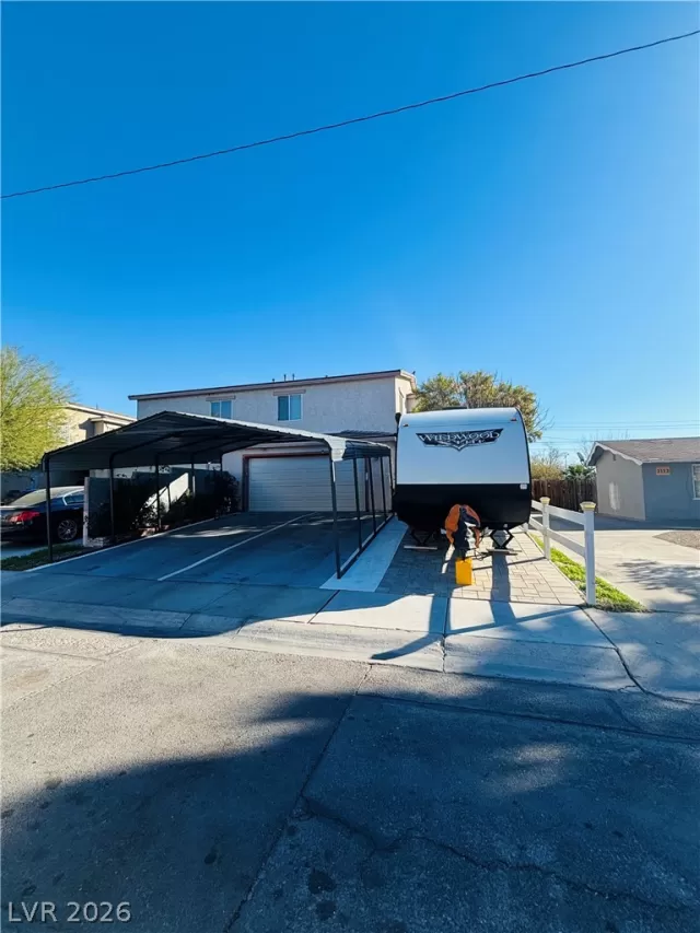 MLS: 2790078 Condo For Sale