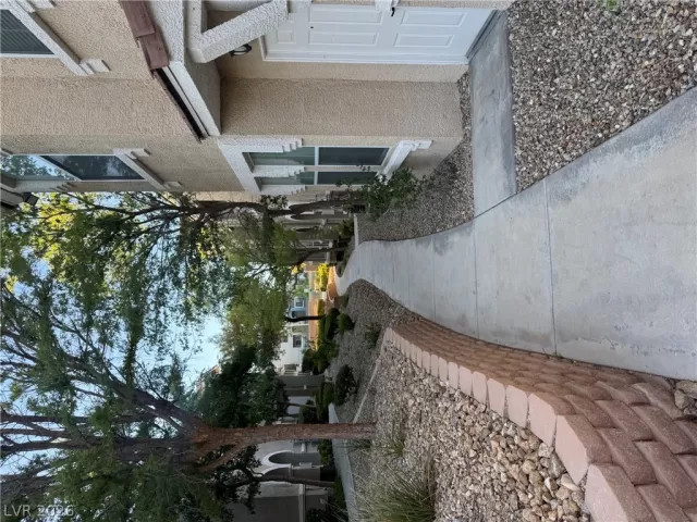 MLS: 2790129 Condo For Sale
