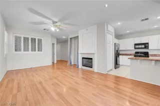 Photo #3: 2790131 Listing