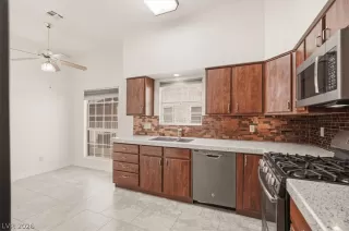 Photo #6: 2790165 Listing