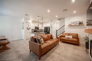 Photo #4: 2790198 Listing 