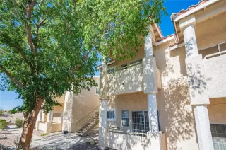 Photo #1: 2790201 Listing
