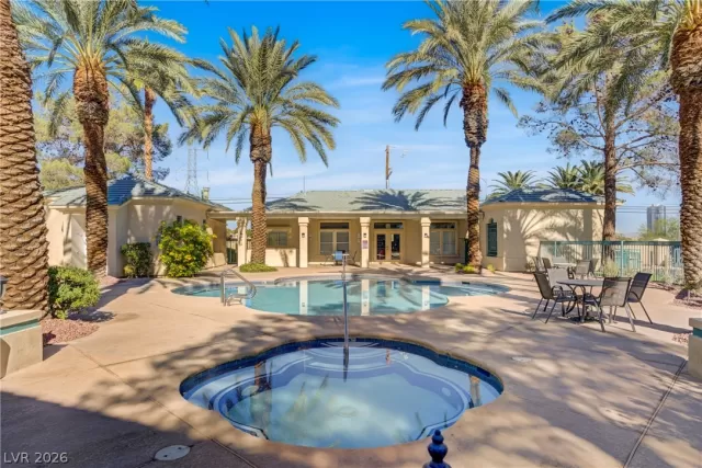 MLS: 2790202 Condo For Sale