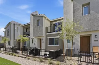 Photo #1: 2790203 Listing