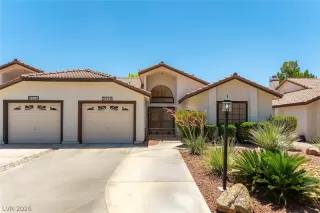 Photo #1: 2790210 Listing