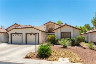 Photo #2: 2790210 Listing