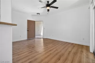 Photo #2: 2790229 Listing
