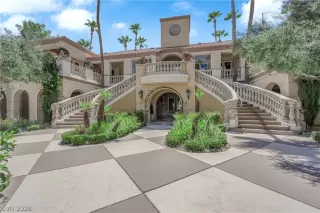 Photo #1: 2790244 Listing