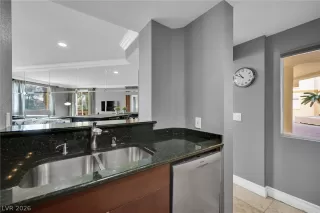 Photo #4: 2790244 Listing