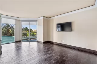 Photo #6: 2790247 Listing 
