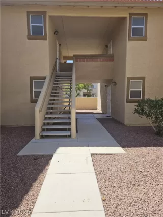 Photo #1: 2790270 Listing