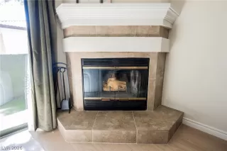 Photo #3: 2790276 Listing
