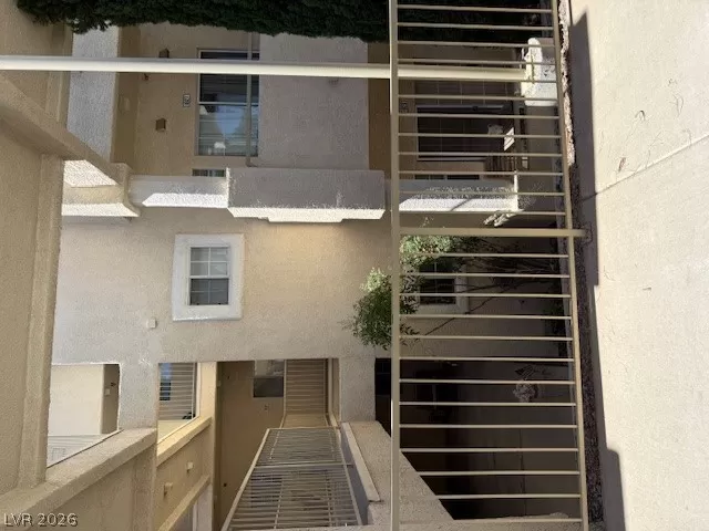 MLS: 2790297 Condo For Sale