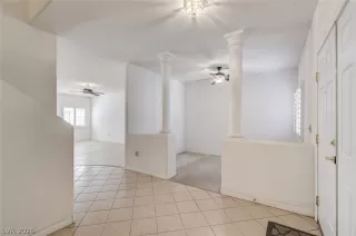 Photo #2: 2790317 Listing