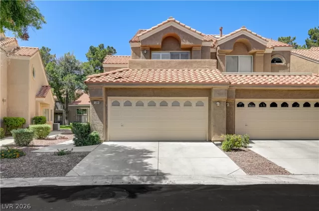 MLS: 2790337 Condo For Sale