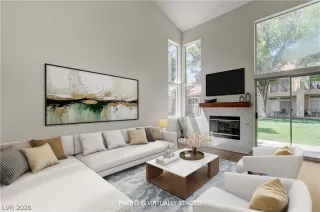 Photo #4: 2790337 Listing
