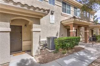 Photo #2: 2790372 Listing 
