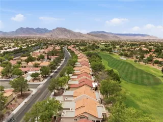 Photo #6: 2790381 Listing 
