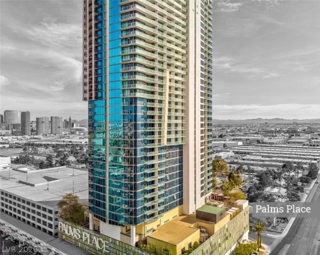 MLS: 2790406 Condo For Sale