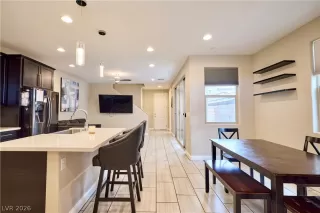 Photo #4: 2790468 Listing