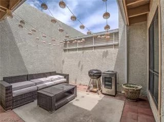 Photo #3: 2790474 Listing