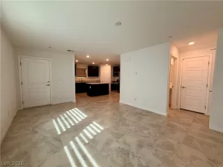 Photo #4: 2790475 Listing