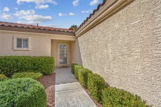 Photo #4: 2790483 Listing