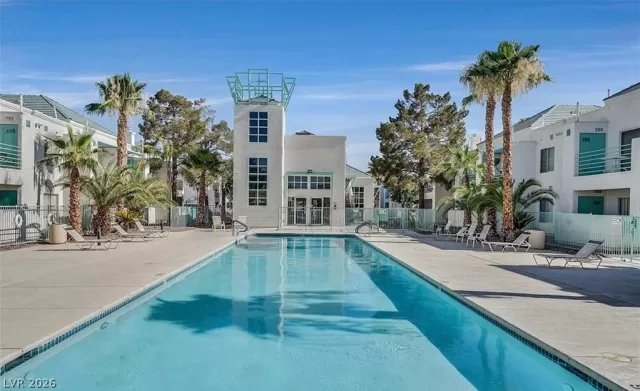MLS: 2790578 Condo For Sale
