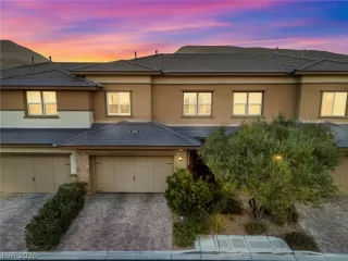 Photo #4: 2790602 Listing
