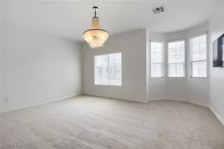 Photo #5: 2790629 Listing