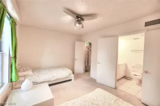 Photo #4: 2790631 Listing
