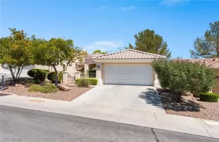 Photo #3: 2790635 Listing