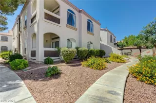 Photo #1: 2790639 Listing