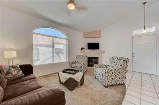 Photo #4: 2790639 Listing