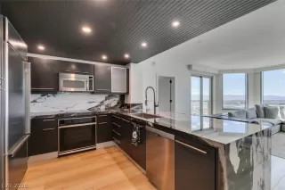 Photo #4: 2790646 Listing