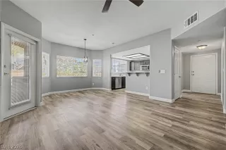 Photo #1: 2790680 Listing