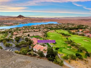 Photo #2: 2790710 Listing